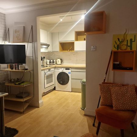 شقة Brondesbury Arms لندن المظهر الخارجي الصورة