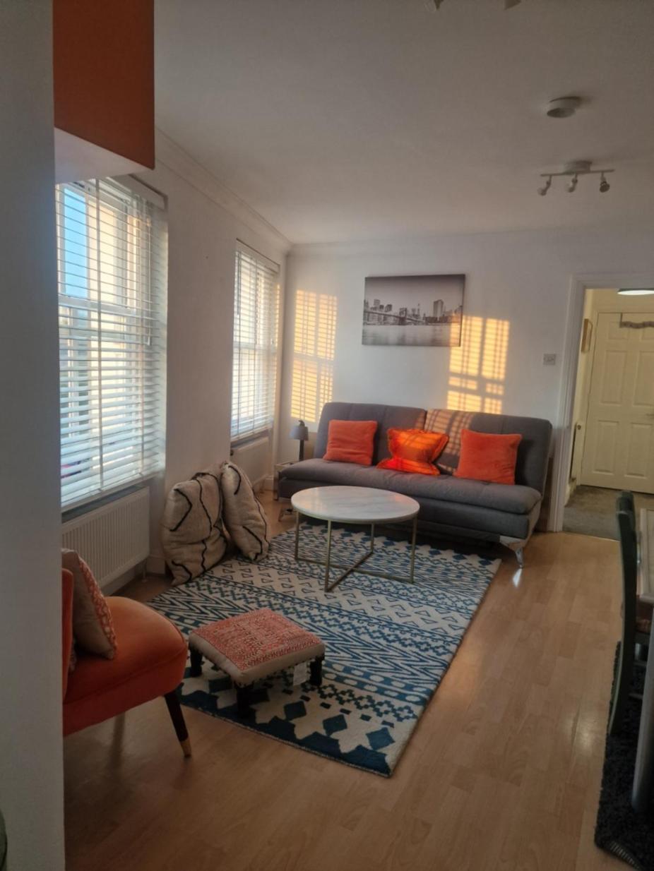 شقة Brondesbury Arms لندن المظهر الخارجي الصورة